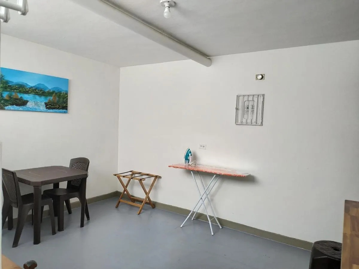 Apartament Apartamentos Floresta Medellín